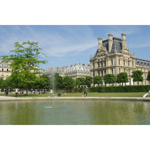 Picture France Paris Garden of Tuileries 2007-05 109 - Around Garden of Tuileries