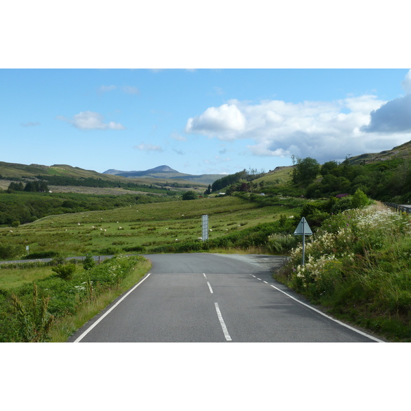 Picture United Kingdom Skye Portree 2011-07 10 - Discovery Portree