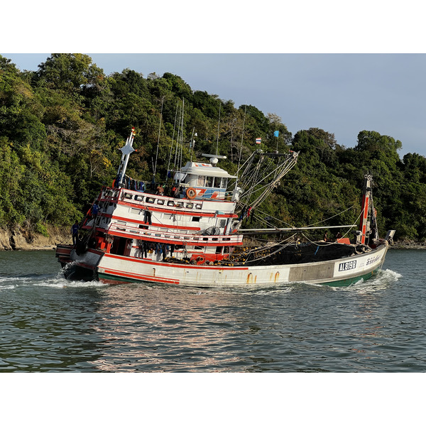 Picture Thailand Ko Phi Phi to Phuket Ferry 2021-12 15 - Around Ko Phi Phi to Phuket Ferry