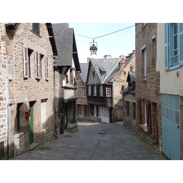 Picture France Dinan 2010-04 100 - Discovery Dinan