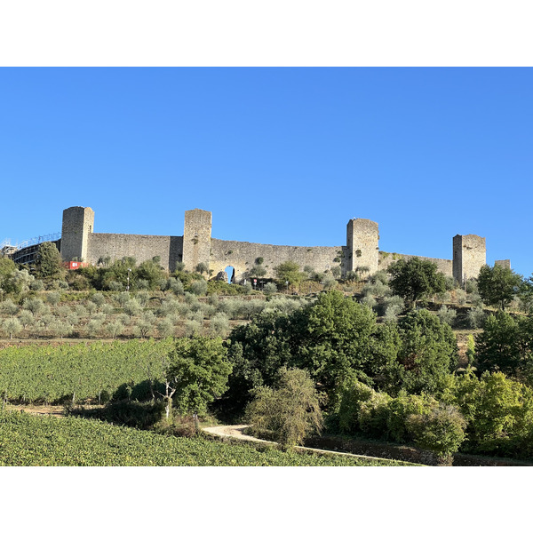 Picture Italy Monteriggioni 2021-09 29 - History Monteriggioni