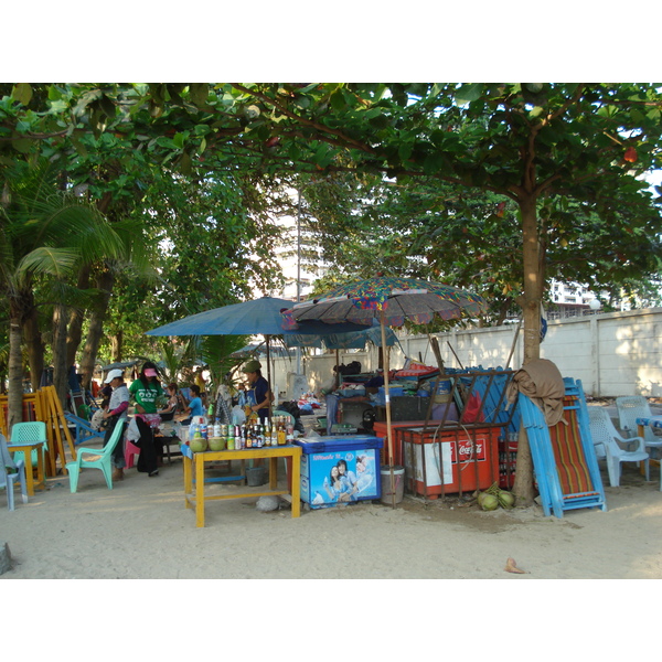 Picture Thailand Pattaya Dongtan beach 2008-01 11 - Discovery Dongtan beach