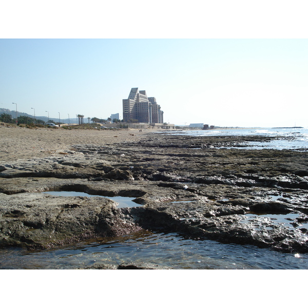 Picture Israel Haifa Carmel Beach 2006-12 23 - Around Carmel Beach