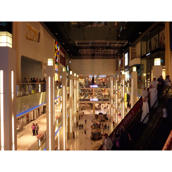 Picture United Arab Emirates Dubai The Dubai Mall 2009-12 54 - History The Dubai Mall