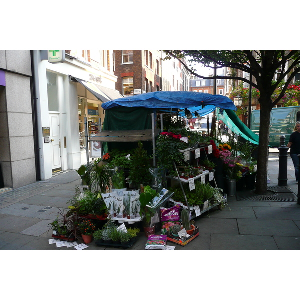 Picture United Kingdom London Broadwick Street 2007-09 7 - Tours Broadwick Street