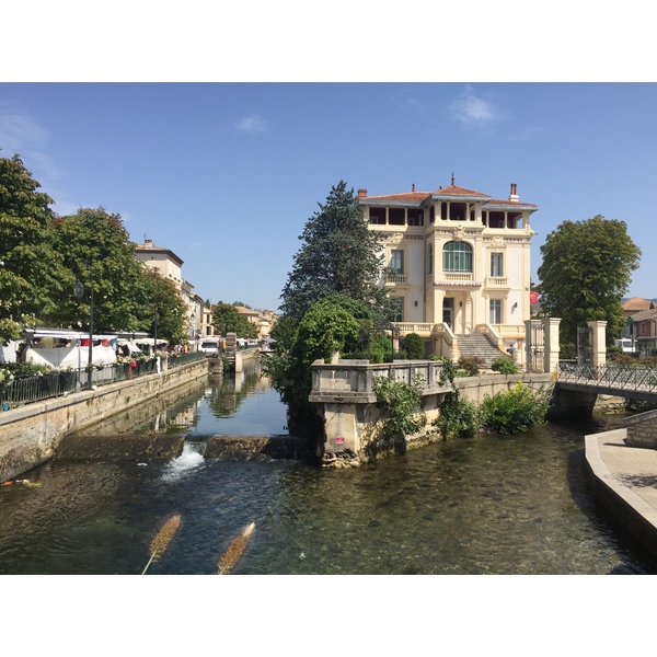 Picture France L'Isle-sur-la-Sorgue 2017-08 4 - Recreation L'Isle-sur-la-Sorgue