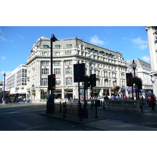 Picture United Kingdom London Oxford Street 2007-09 180 - Around Oxford Street