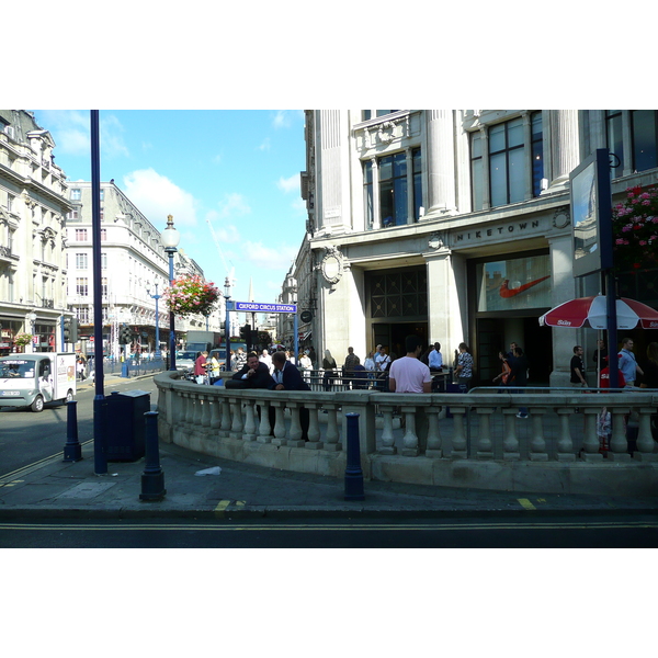 Picture United Kingdom London Oxford Street 2007-09 211 - Recreation Oxford Street