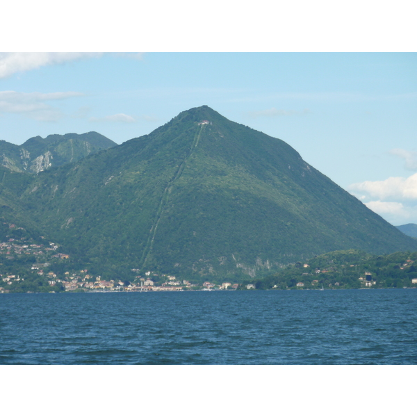 Picture Italy Isola Pescatori 2009-06 43 - Center Isola Pescatori