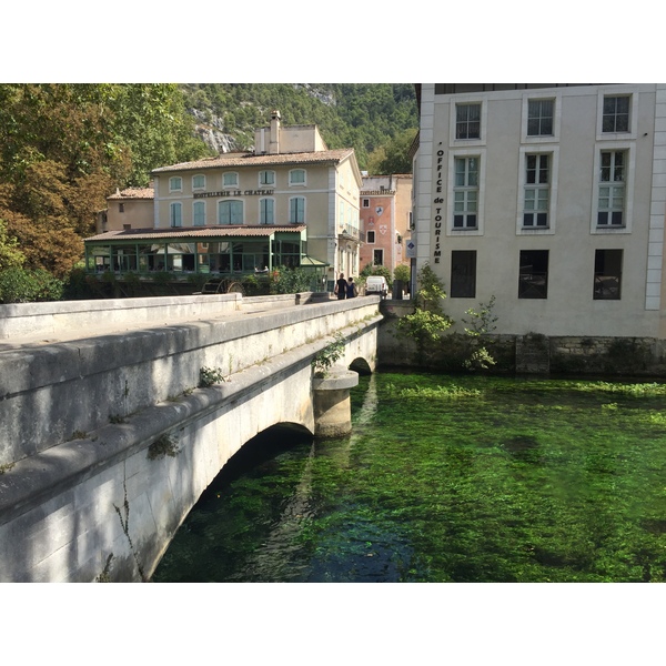 Picture France Fontaine-de-Vaucluse 2017-08 27 - Journey Fontaine-de-Vaucluse