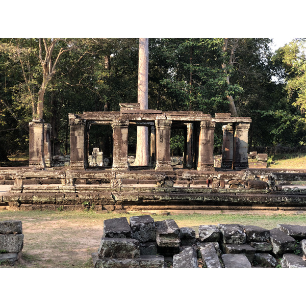 Picture Cambodia Siem Reap Banteay Kdei 2023-01 44 - Recreation Banteay Kdei