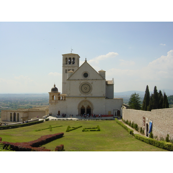 Picture Italy Assisi 2002-07 34 - Center Assisi