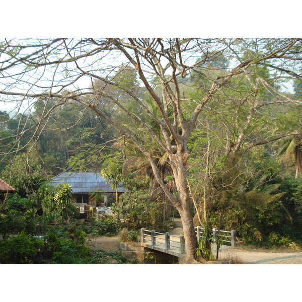 Picture Thailand Chiang Mai to Pai road 2007-02 151 - History Chiang Mai to Pai road