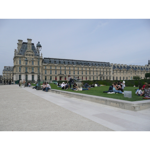 Picture France Paris Louvre Carrousel Garden 2007-05 1 - Tour Louvre Carrousel Garden