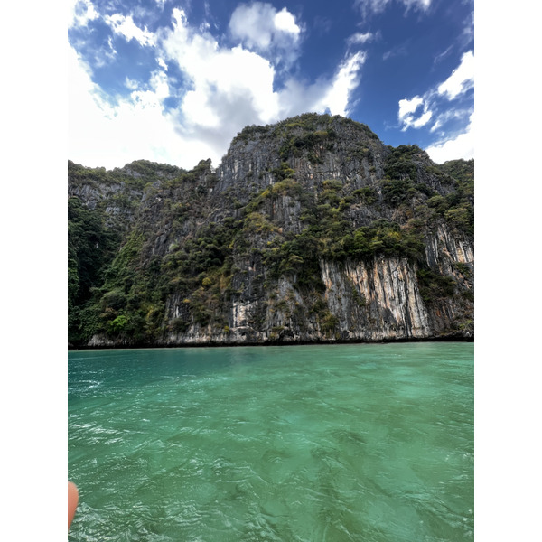 Picture Thailand Ko Phi Phi Ley 2021-12 45 - Center Ko Phi Phi Ley