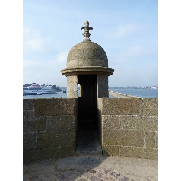 Picture France St Malo 2010-04 73 - Center St Malo