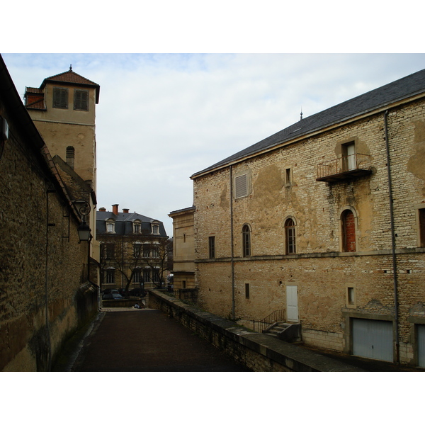 Picture France Beaune 2007-01 60 - History Beaune