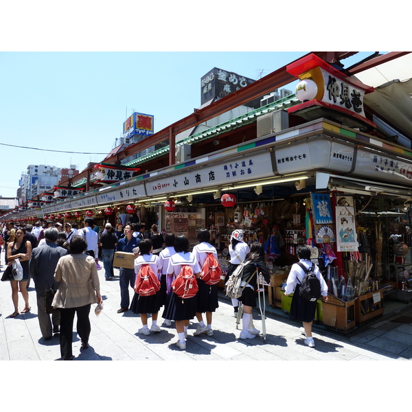 Picture Japan Tokyo Asakusa 2010-06 38 - Discovery Asakusa