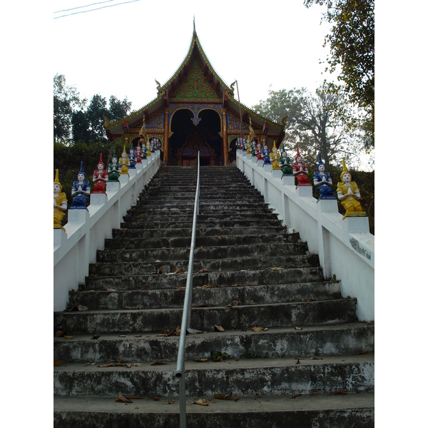 Picture Thailand Chiang Mai to Pai road 2007-02 16 - History Chiang Mai to Pai road