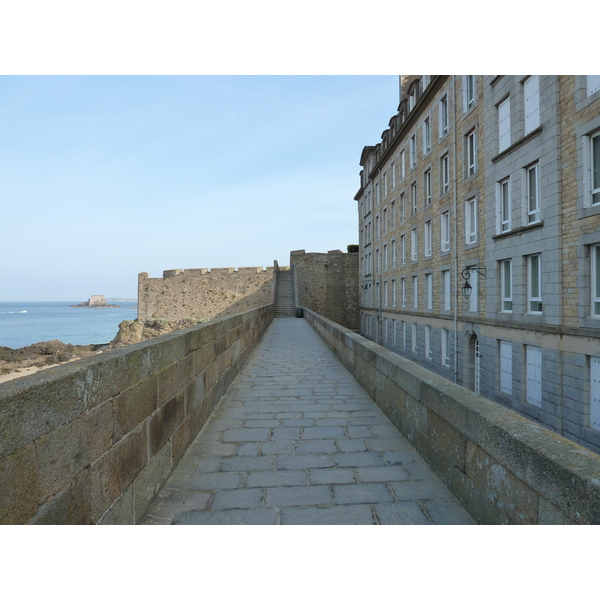 Picture France St Malo 2010-04 106 - Tours St Malo