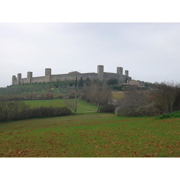 Picture Italy Monteriggioni 2004-03 6 - Tours Monteriggioni