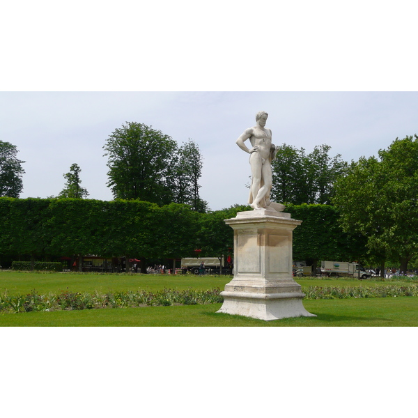 Picture France Paris Garden of Tuileries 2007-05 88 - Journey Garden of Tuileries