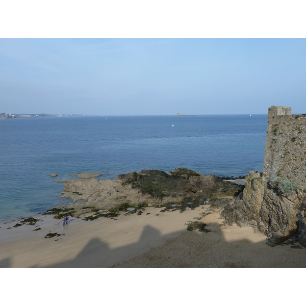 Picture France St Malo 2010-04 91 - Tour St Malo