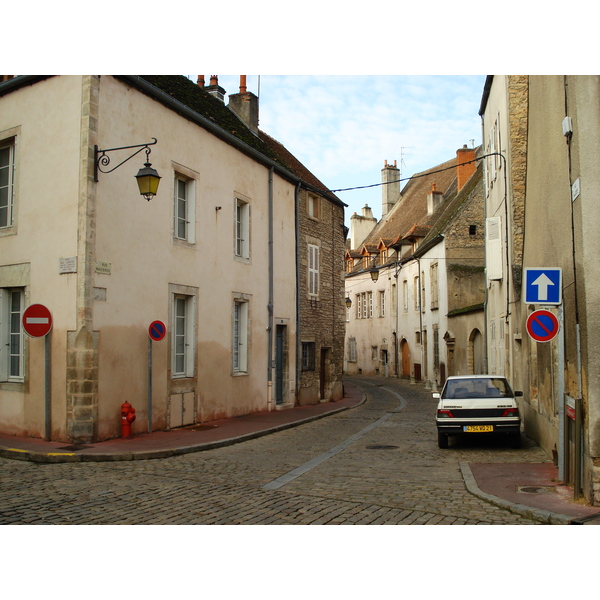 Picture France Beaune 2007-01 121 - Recreation Beaune