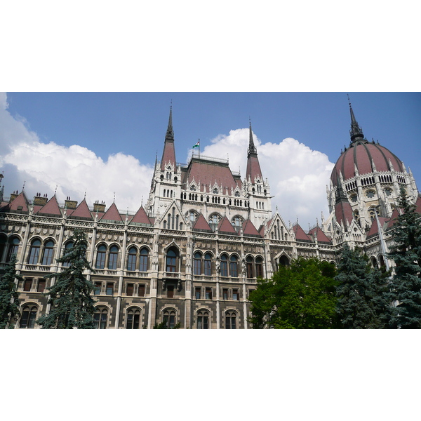 Picture Hungary Budapest Budapest Parliament 2007-06 65 - Center Budapest Parliament