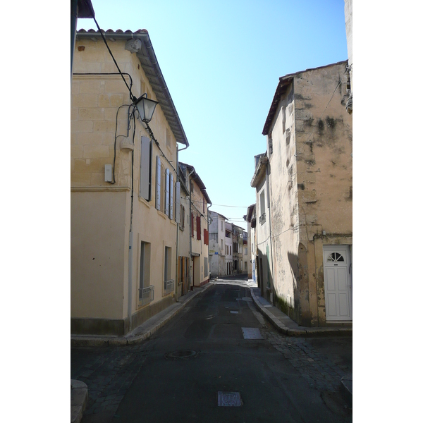 Picture France Tarascon 2008-04 133 - Tours Tarascon