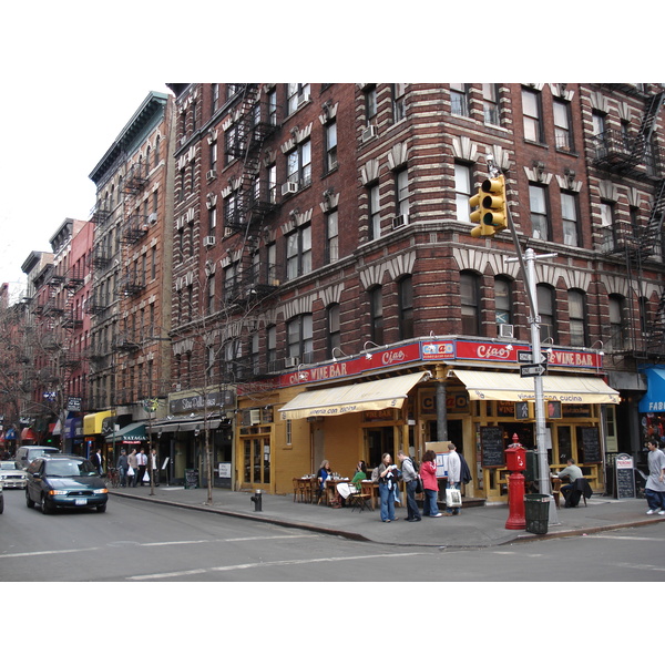 Picture United States New York Soho 2006-03 41 - Center Soho