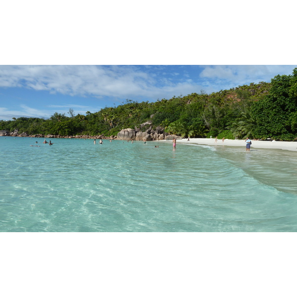 Picture Seychelles Anse Lazio 2011-10 134 - Tour Anse Lazio