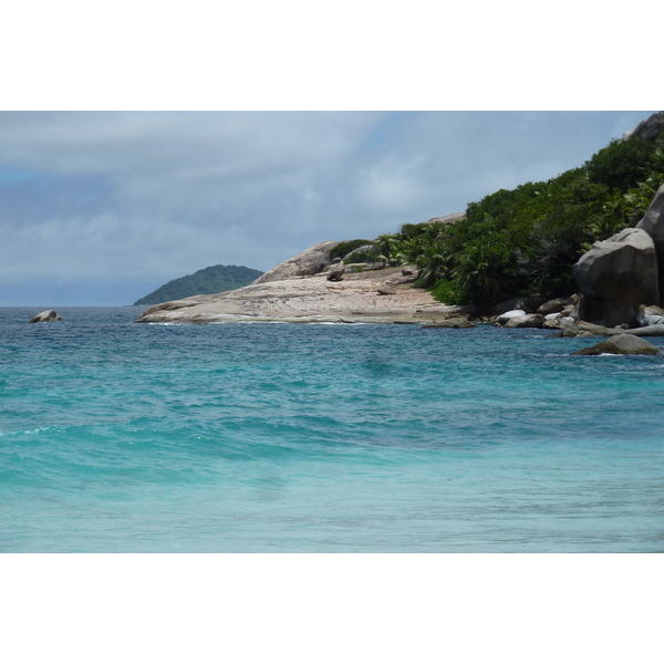 Picture Seychelles Grande Soeur 2011-10 106 - Center Grande Soeur