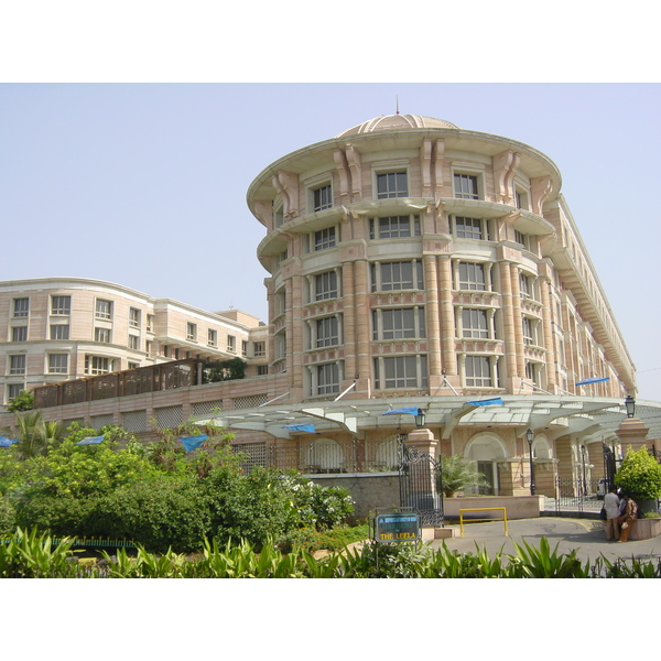 Picture India Mumbai ITC Grand Maratha hotel 2003-05 10 - Tours ITC Grand Maratha hotel