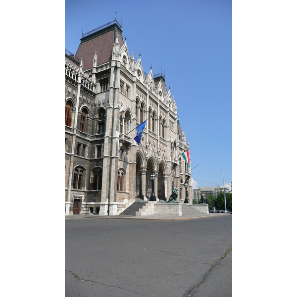 Picture Hungary Budapest Budapest Parliament 2007-06 37 - History Budapest Parliament