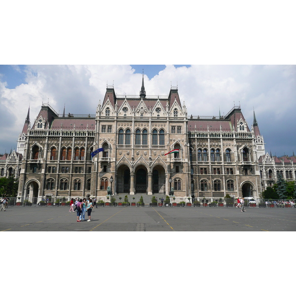 Picture Hungary Budapest Budapest Parliament 2007-06 55 - Recreation Budapest Parliament