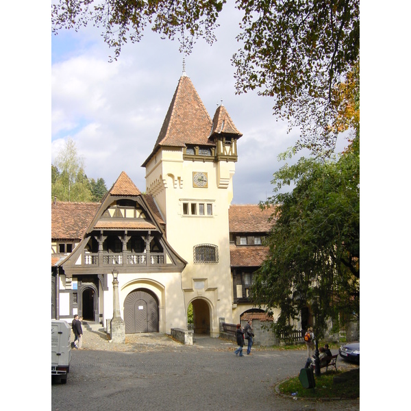 Picture Romania Sinaia 2003-10 59 - History Sinaia