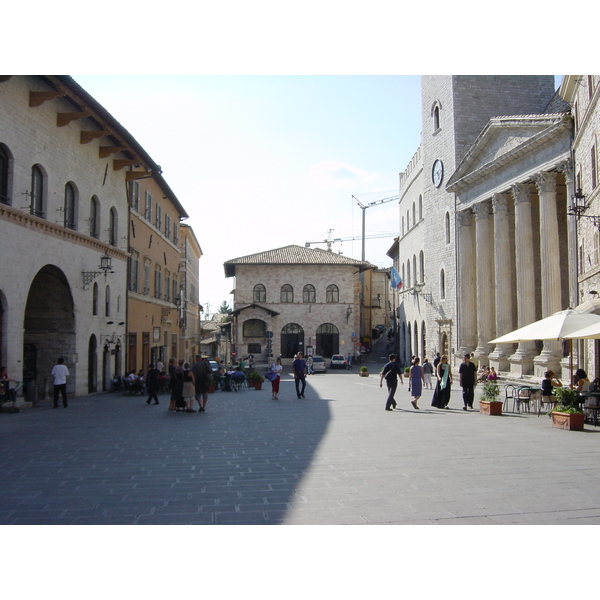 Picture Italy Assisi 2002-07 66 - Center Assisi