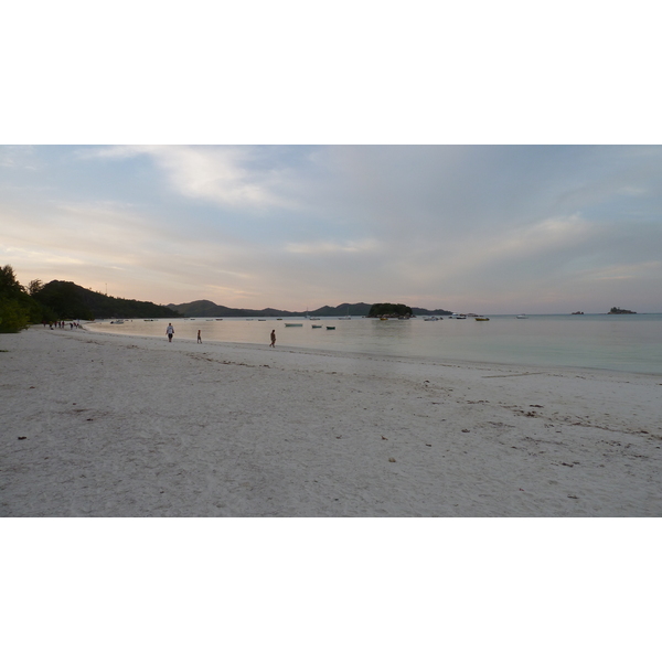 Picture Seychelles Praslin 2011-10 173 - Tours Praslin