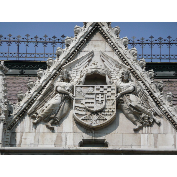 Picture Hungary Budapest Budapest Parliament 2007-06 46 - History Budapest Parliament