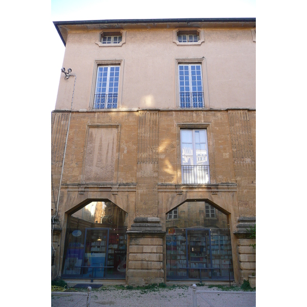 Picture France Aix en Provence 2008-04 3 - Tour Aix en Provence