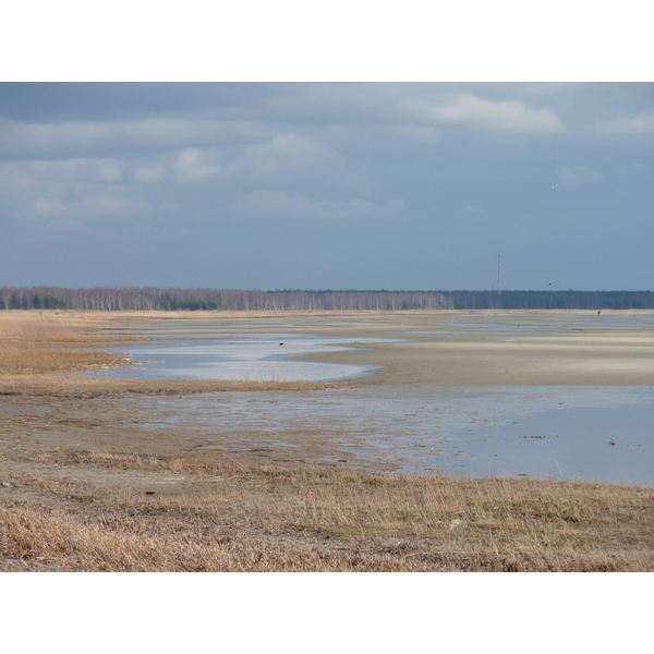 Picture Estonia Parnu 2009-04 4 - Discovery Parnu