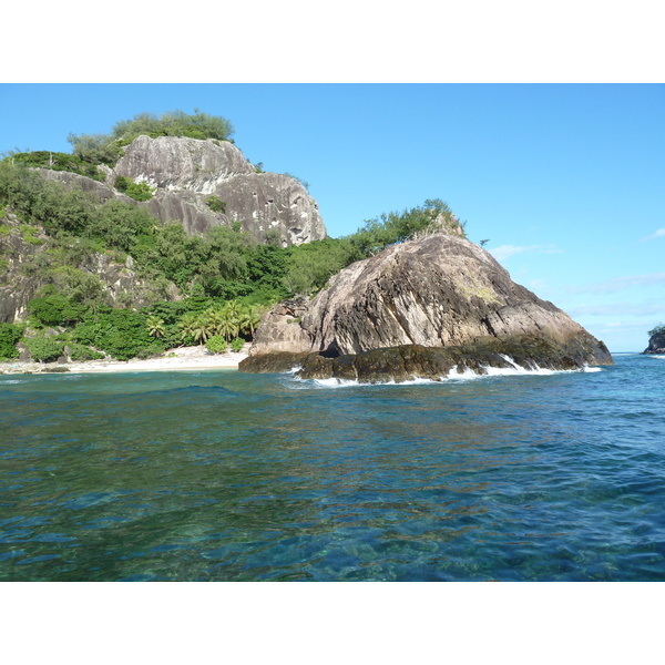 Picture Fiji Castaway Island 2010-05 45 - Journey Castaway Island