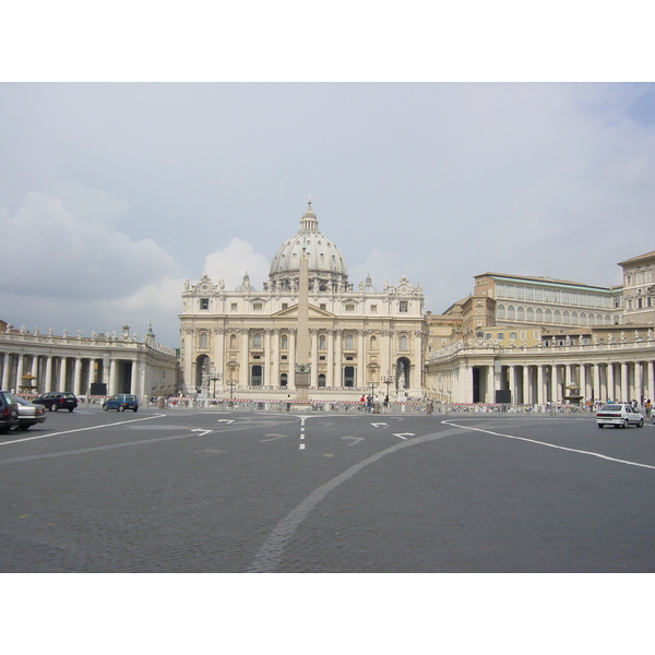 Picture Italy Vatican 2002-07 109 - Around Vatican