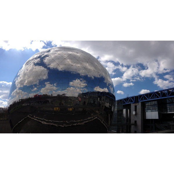 Picture France Paris La Villette Park 2015-04 42 - Around La Villette Park