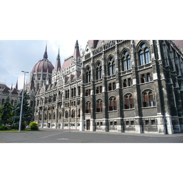 Picture Hungary Budapest Budapest Parliament 2007-06 44 - Recreation Budapest Parliament