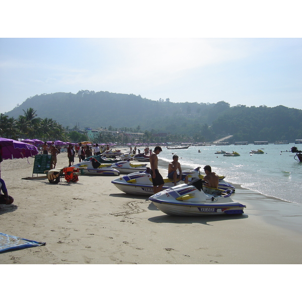 Picture Thailand Phuket Patong Beach 2005-12 51 - Discovery Beach