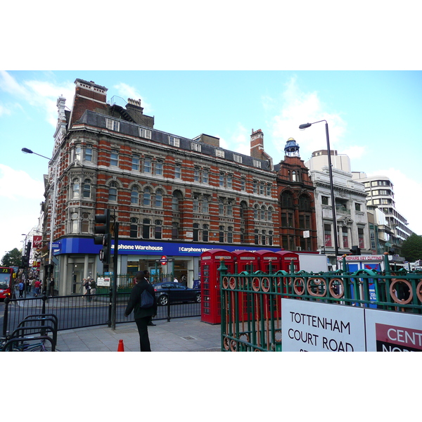 Picture United Kingdom London New Oxford Street 2007-09 22 - Around New Oxford Street