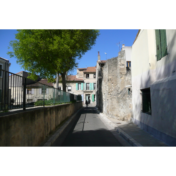 Picture France Tarascon 2008-04 58 - History Tarascon