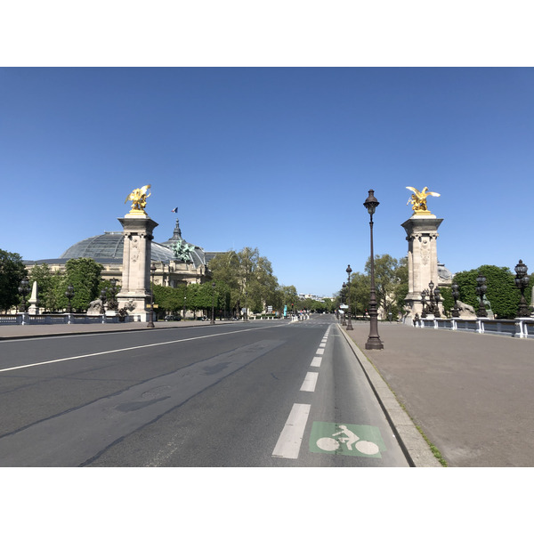 Picture France Paris lockdown 2020-04 90 - Tours Paris lockdown